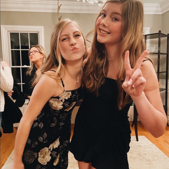 Meet your Posher, Caroline - Picture 3 of 3